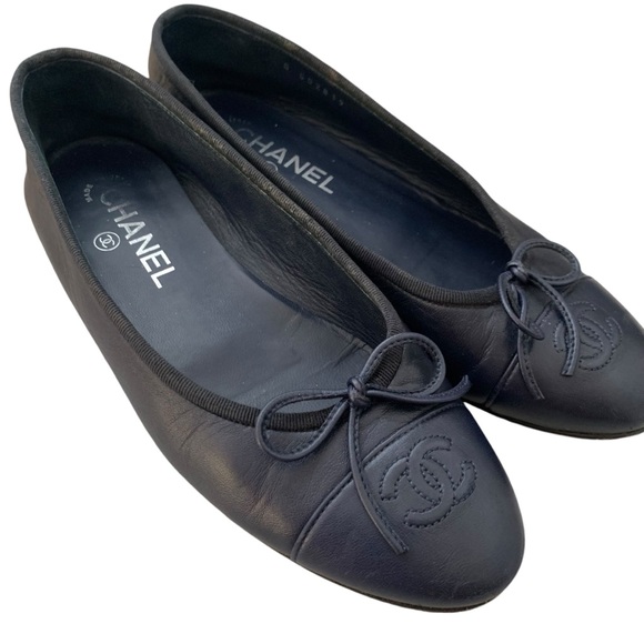 Chanel Navy Blue Leather Ballet Flats Size 37 - Picture 3 of 16